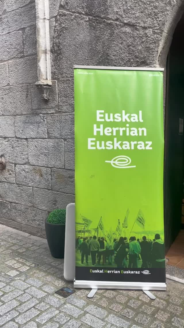 Instagram post from ehe.bizii. This post is in position 2.
